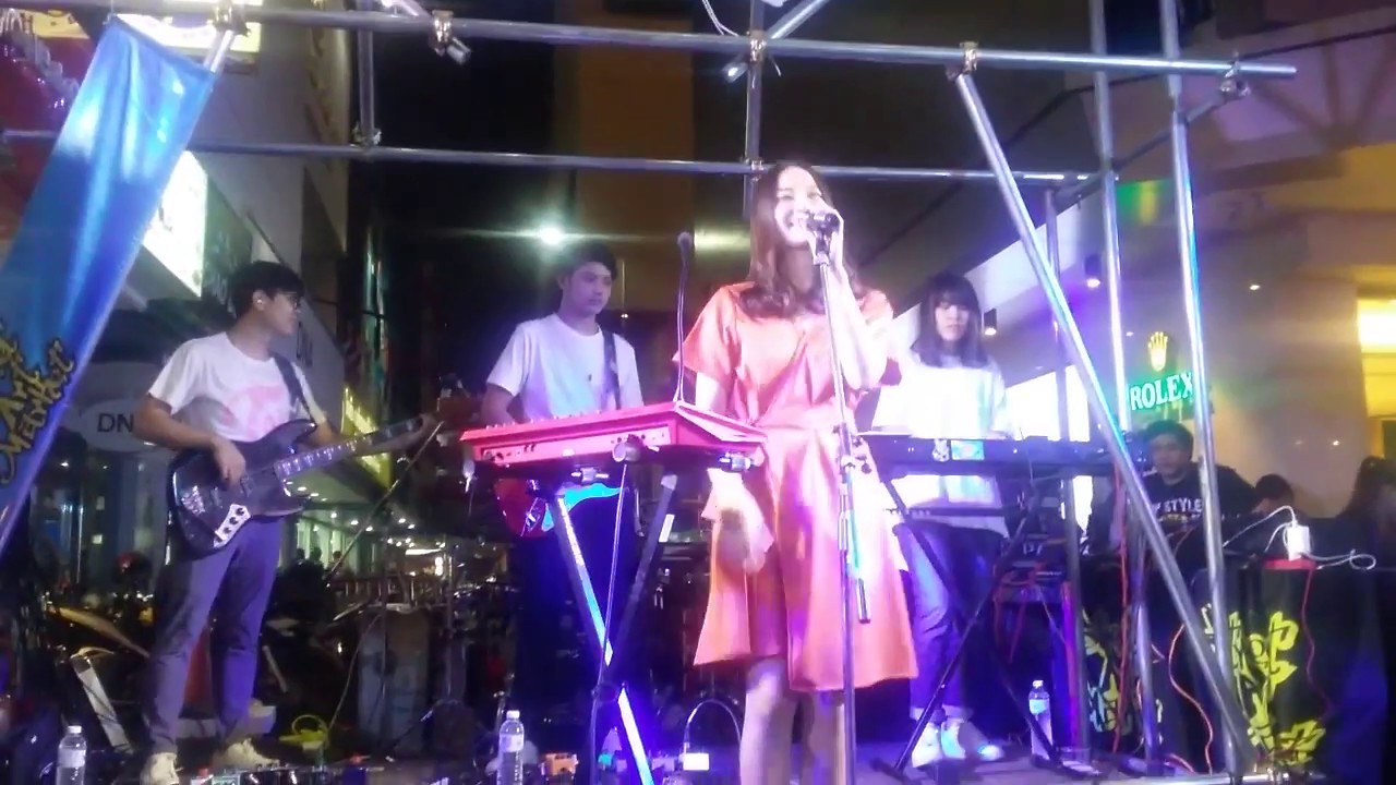 ร (W8) - Ink Waruntorn live at Street Art Market in Siam Square ชอย 5 (16/01/2018)