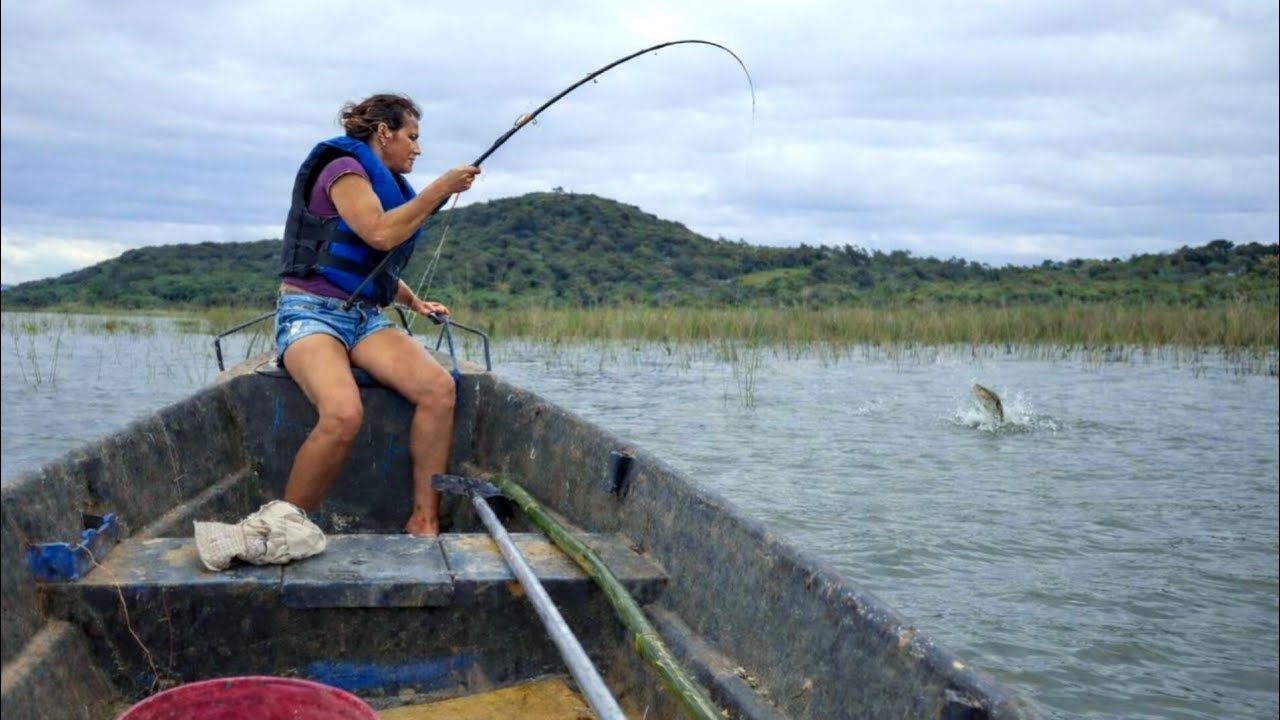 Acampamento e pescaria na lagoa da itapeva 