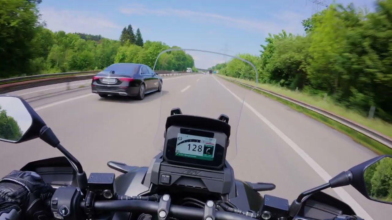 Honda ADV350 2025 - 130km/h Autobahn
