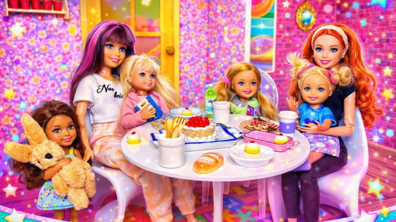 Barbie- Rosie and Ella - Baking Cookies