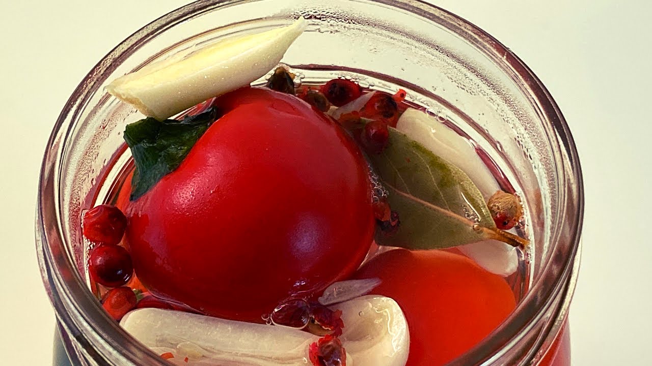 Pickled Cherry Peppers (Easy)