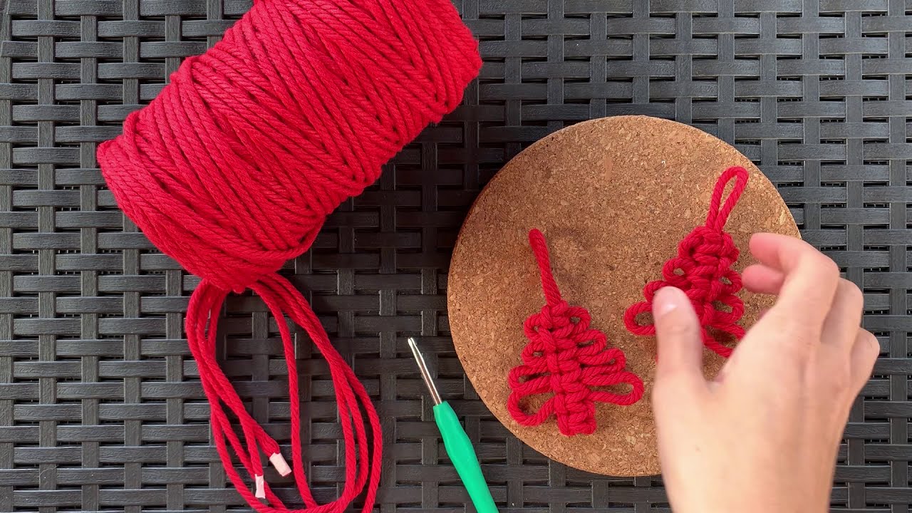 Tutorial macram&egrave; - alberelli di natale christmas edition