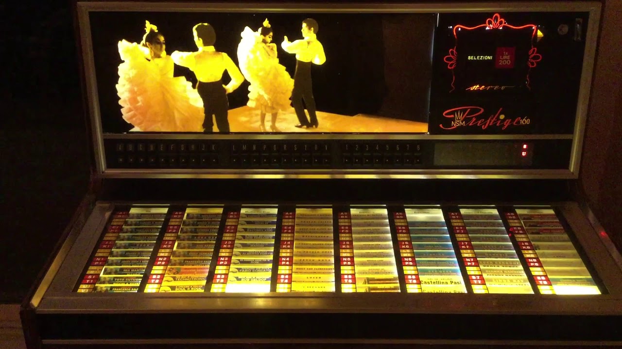 Mia Martini in un vecchio Jukebox