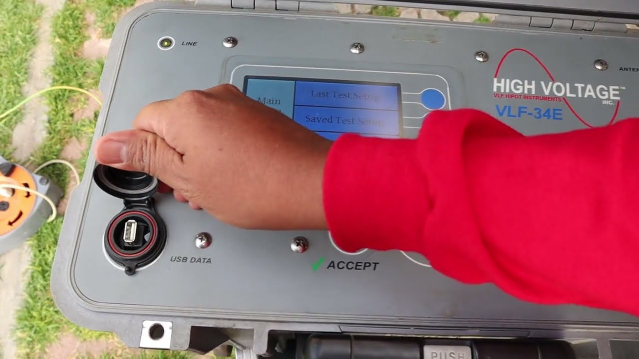 EQUIPO VLF MARCA HIGH VOLTAGE MODELO VLF-34E