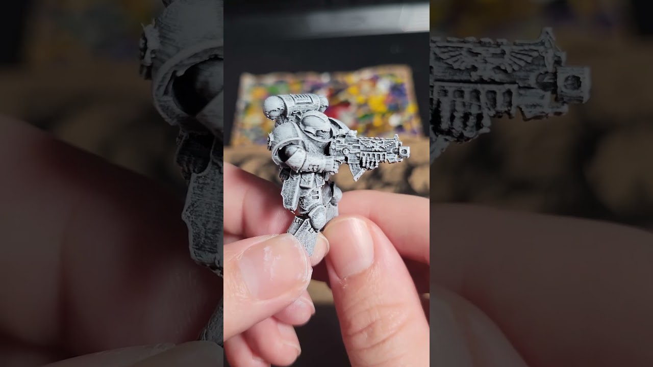 Покраска FDM-печатного космического десантника #шорты #3Dпечать #миниатюра