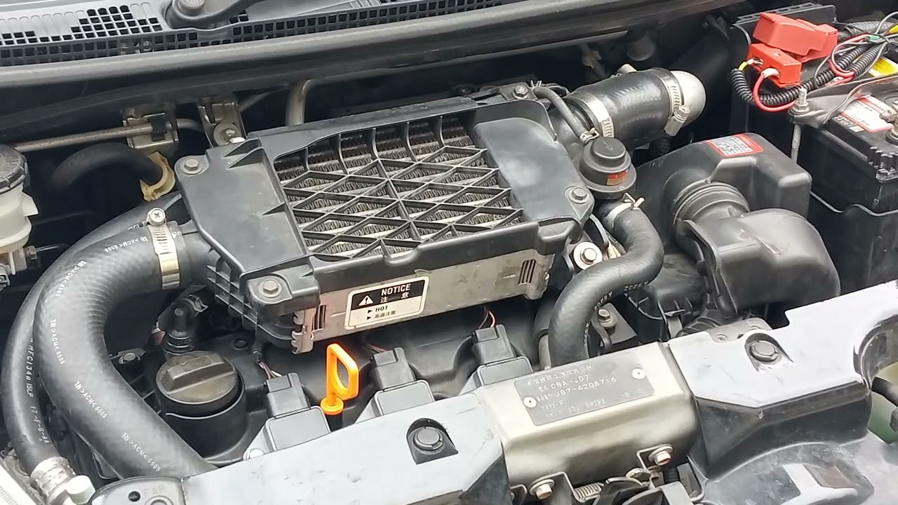 ライフJB7　１３万kmオーバーエンジンマウント、ヘタってるよね。室内異音出てます。