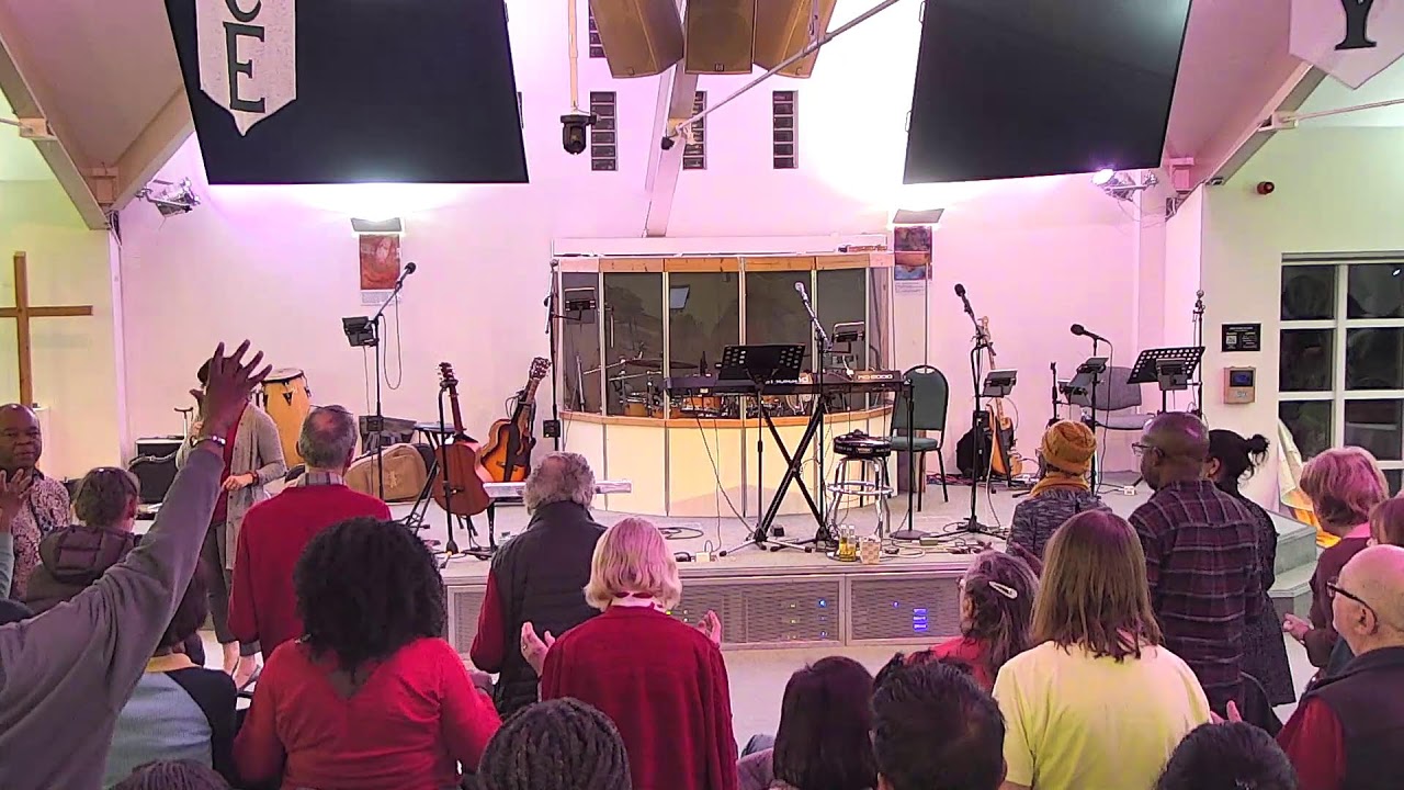 Isabel and Thrainn Saturday 7pm