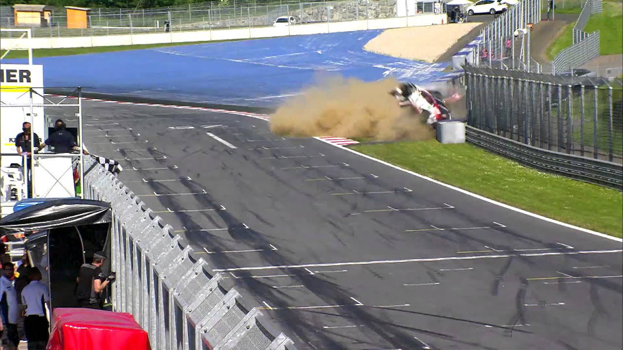 Competition102 GT4 European Series Crash RedBull Ring ADAC GT Masters
