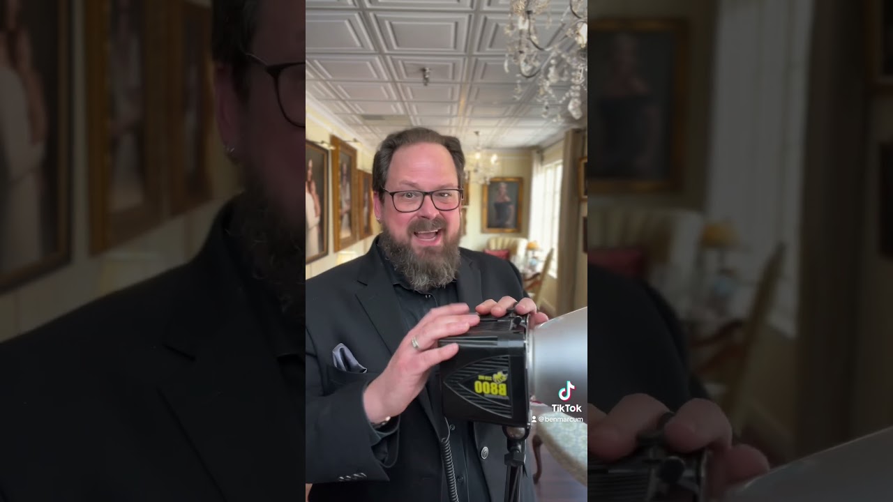 The @PaulcbuffInc Alien Bee series is a fantastic, budget friendly strobe, and is a work horse