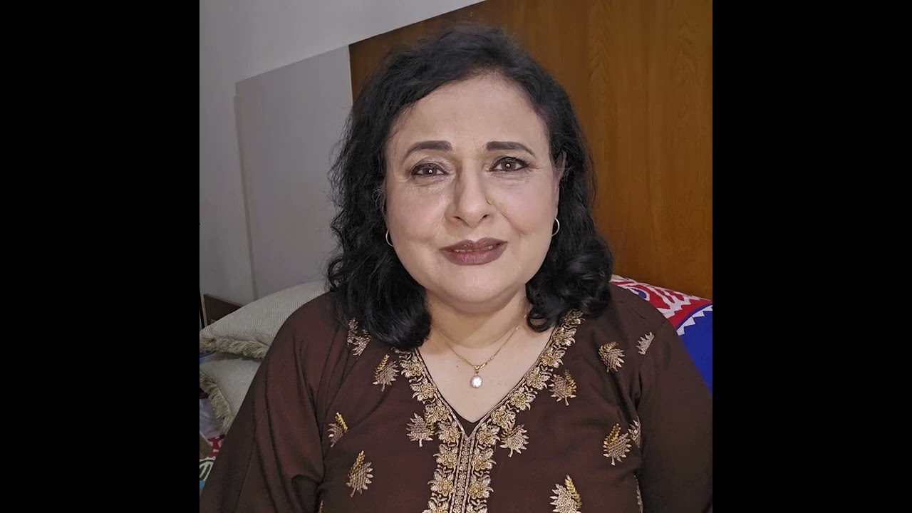 Kuch bhi tha such k tarafdaar hua karte thay...... Saleem Kausar