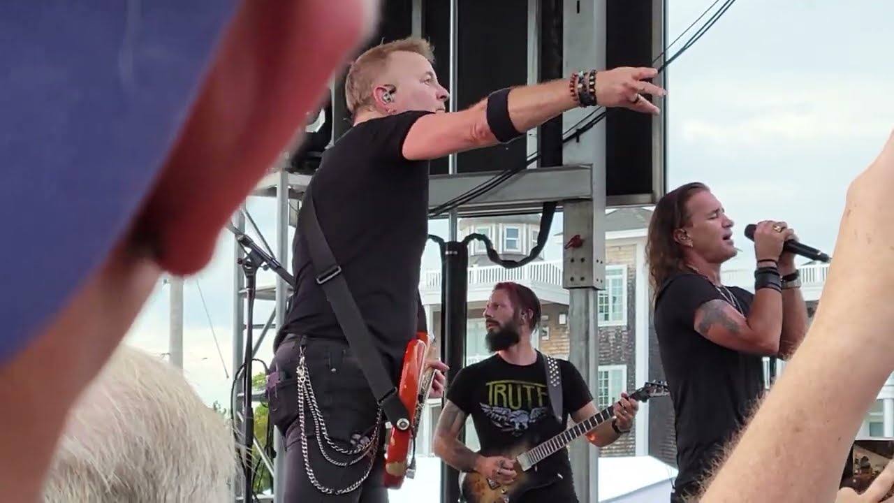 Scott Stapp (of Creed) With Arms Wide Open 8/20/2022 Milford Oyster Festival