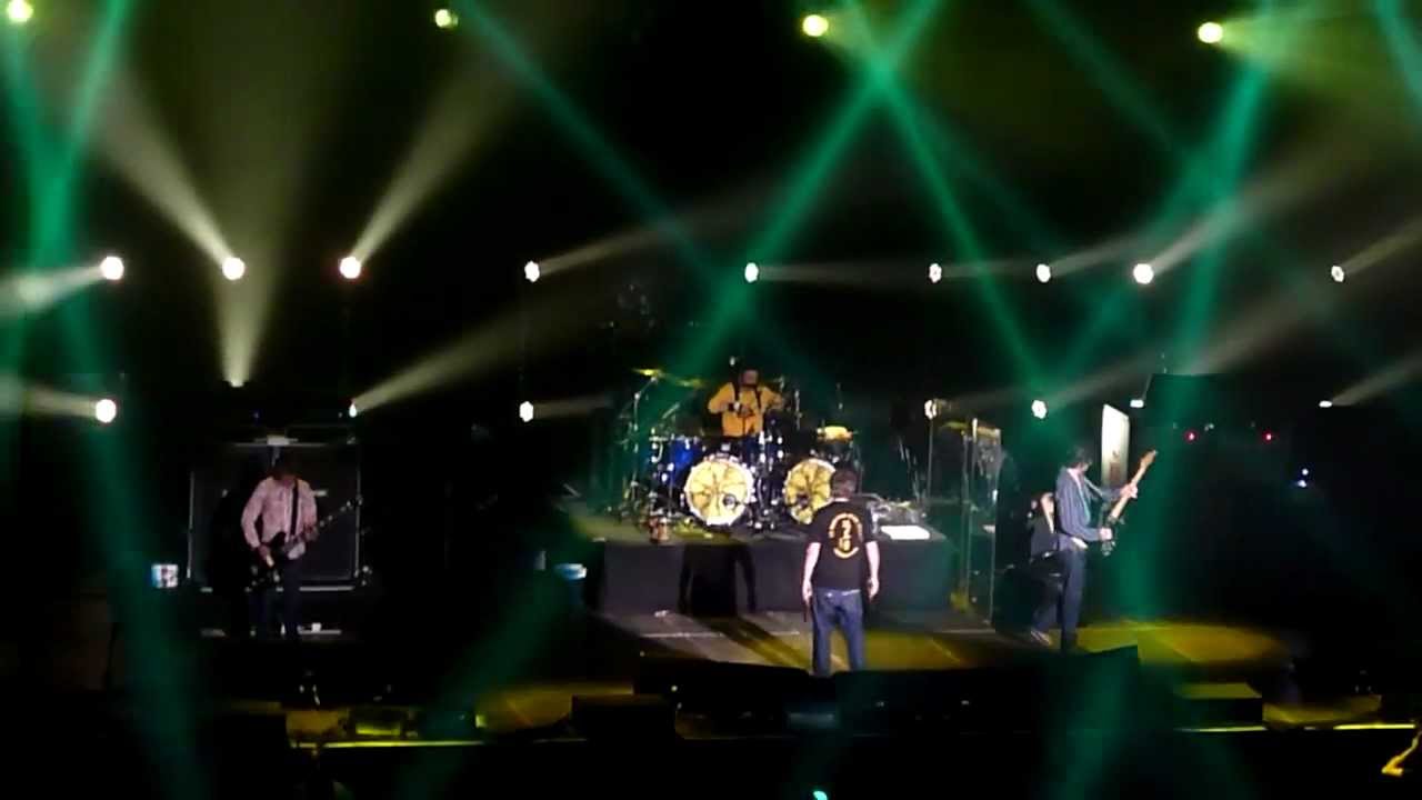 The Stone Roses - Waterfall / Don't Stop [Live at Heineken Music Hall, Amsterdam - 12-06-2012]