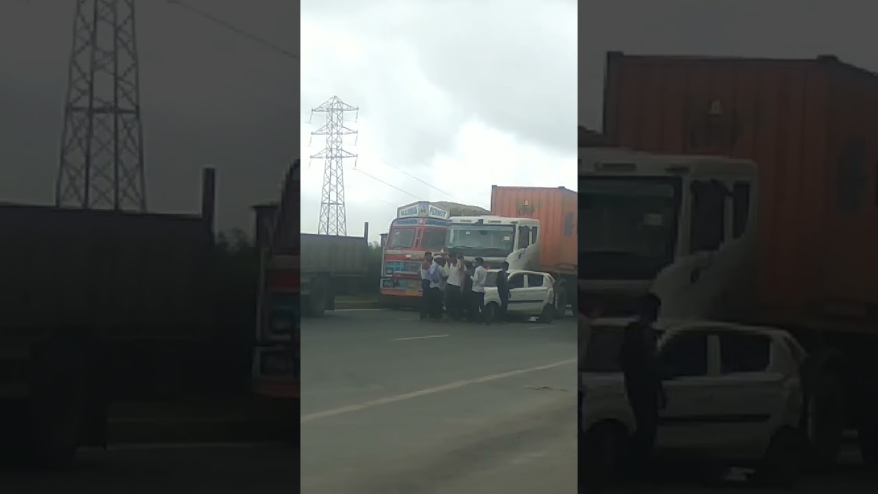 car vs truck accident on surat to vadodara national highway - 48
