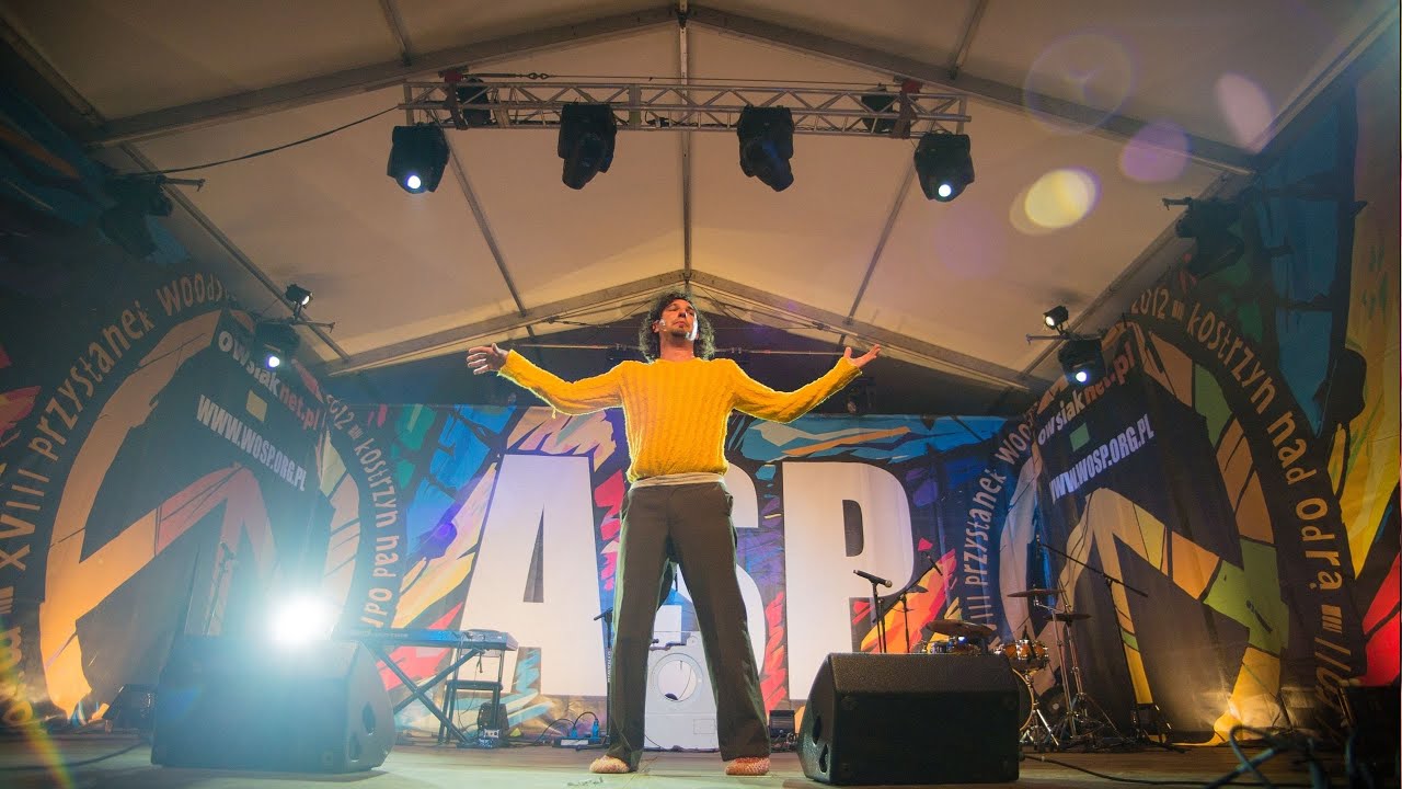 Kabaret Łowcy.B na Akademii Sztuk Przepięknych / Przystanku Woodstock 2012