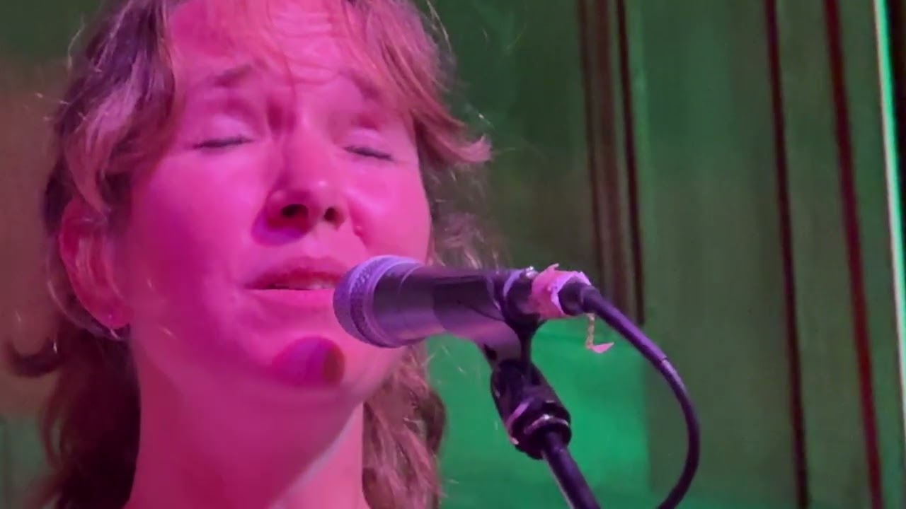 Marike Jager - 11-10-2025 / Roots aan de Zaan - Girl/Sing This Song Tonight