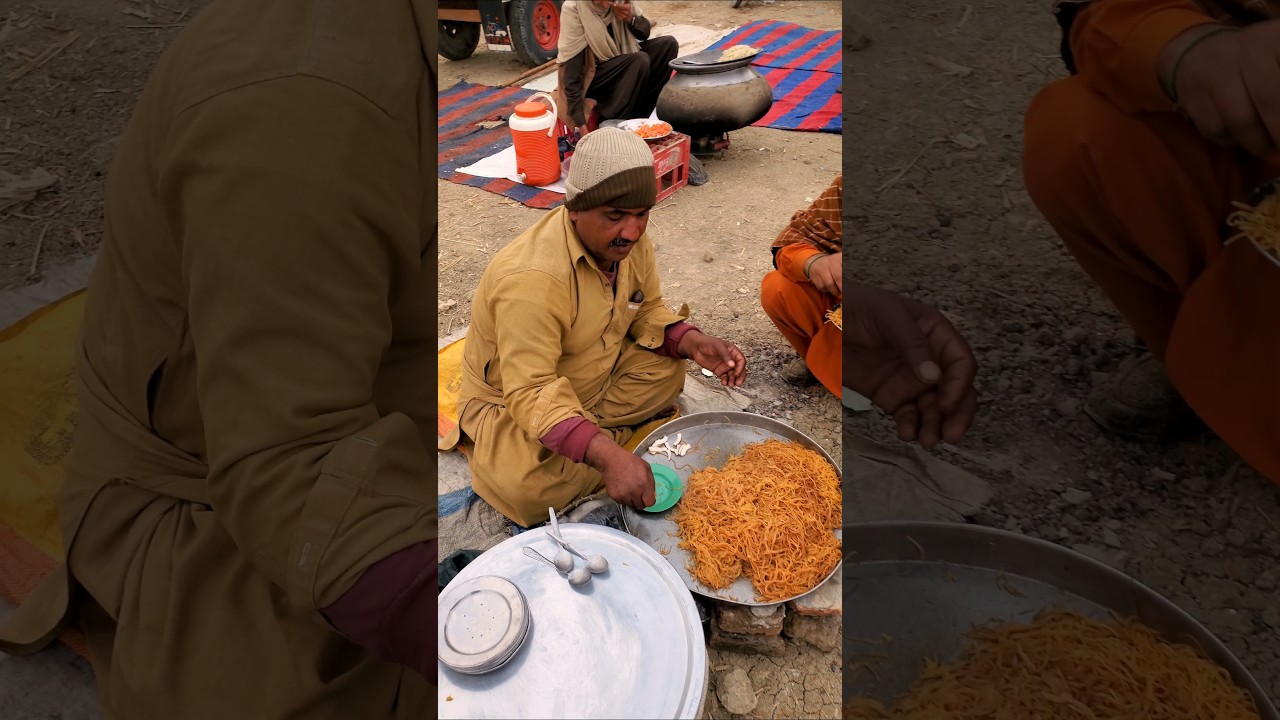 Pakistan Poor People's eating Desi Breakfast #shortsfeed #streetfood