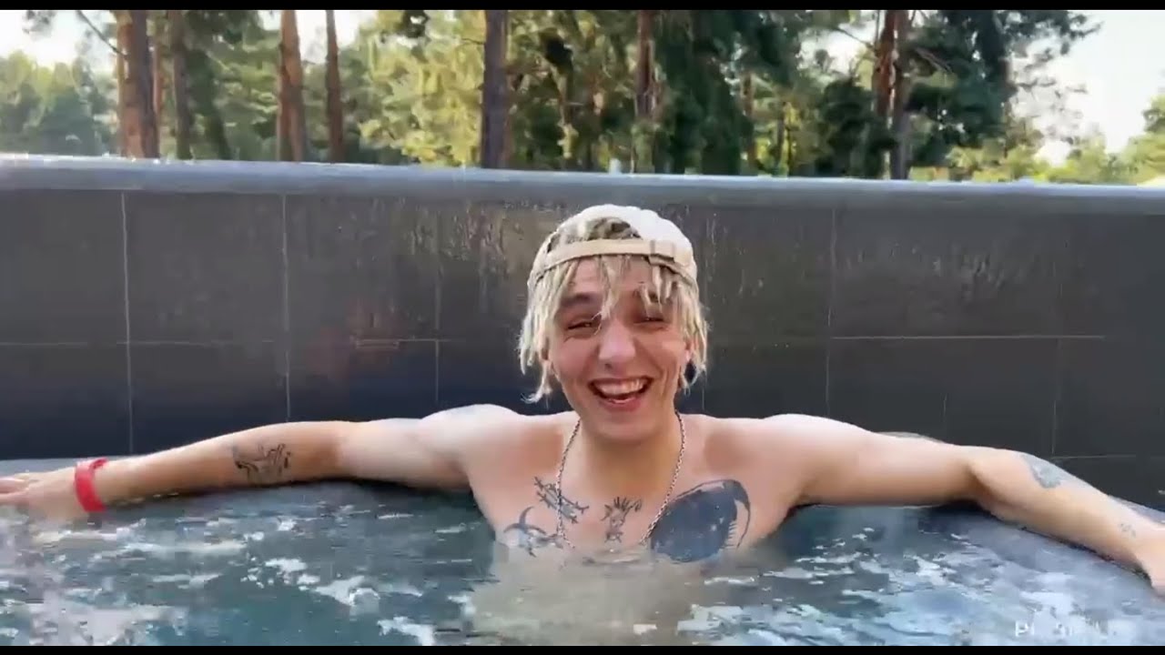 IRL ZLOY LIL MORTY Отдыхают с друзьями