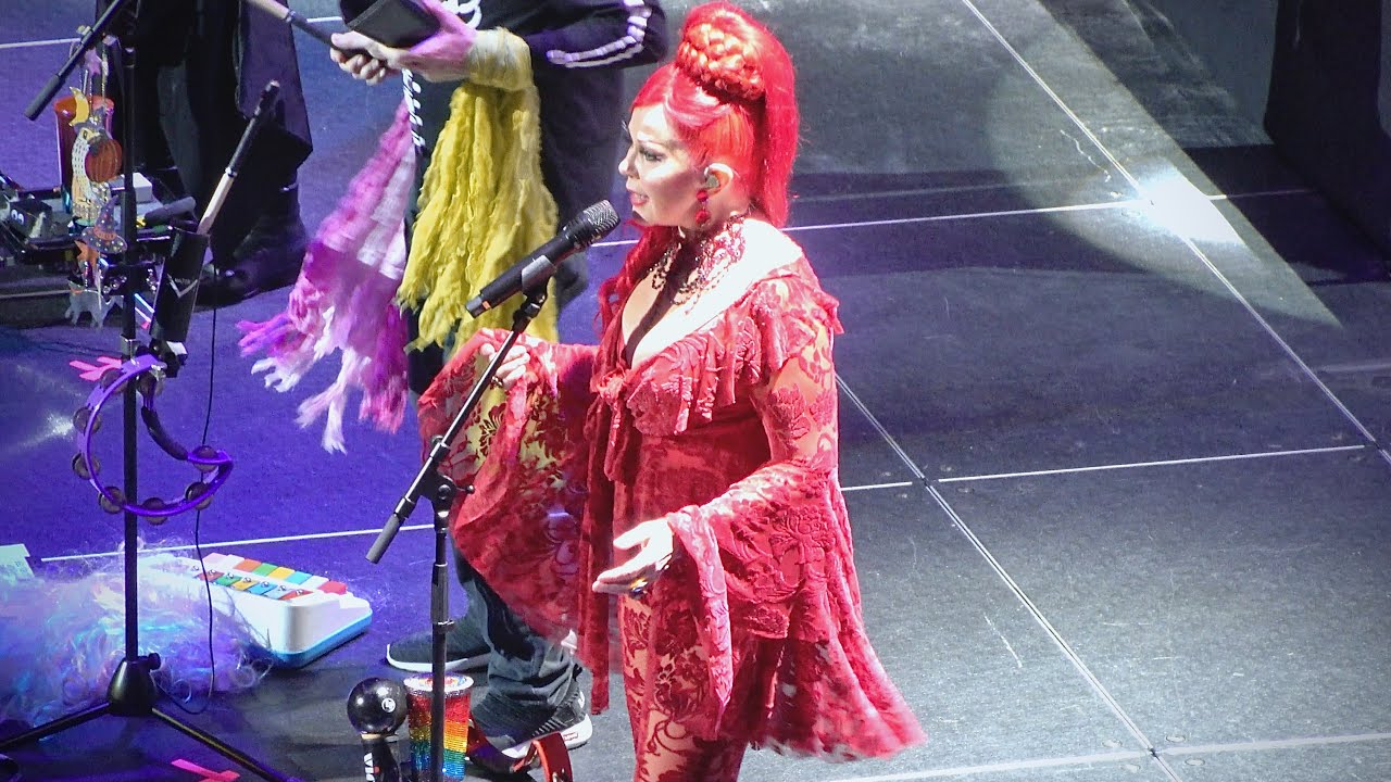 The B-52's, Rock Lobster (live), Farewell Tour, San Francisco, October 28, 2022 (4K)