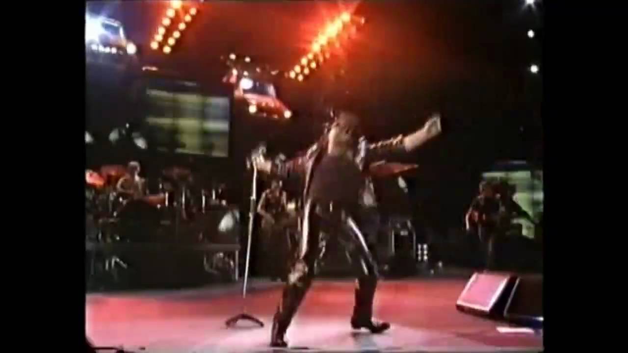 U2 - ZOO TV -Part 3- Better than the real thing