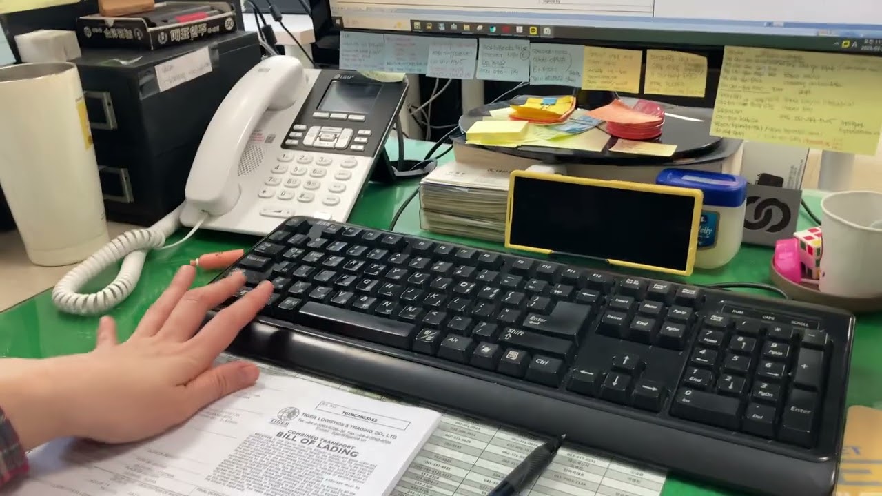 재수입일때 수출신고번호기재 PC 단위까지 란사항 입력 / 협정관세 행 작성 후 / 관세감면용도세율에서 팔레트(18kg) 케이스(3kg) 박스(약 2.5?kg) 각각 수량 가격 확인