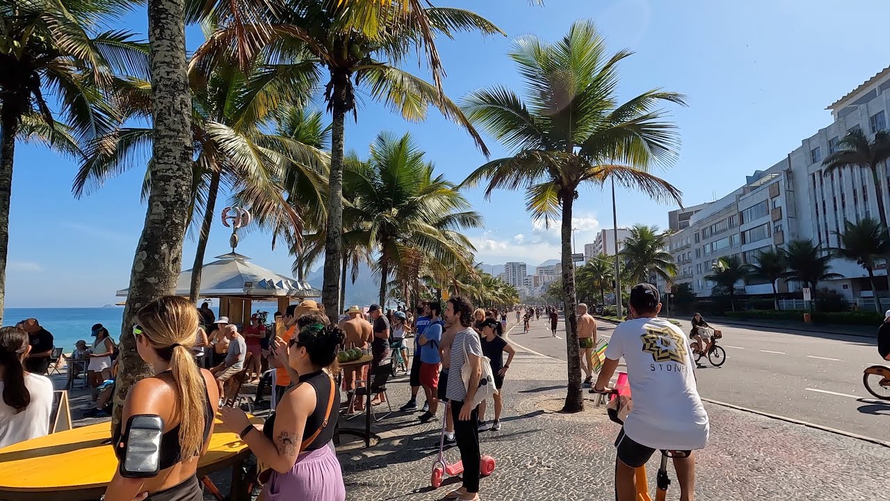 Leme to Leblon through Copacabana, Arpoador and Ipanema on  Sunday, 24th July 2022. [4k]