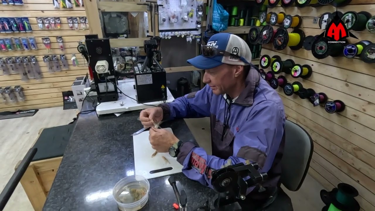 How to rig a mud and sand prawn #Fishing