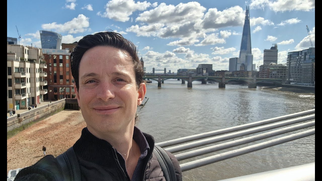A Guided Tour of the City of London - 1.5 Hours of Fascinating Sights, History, Stories and more.