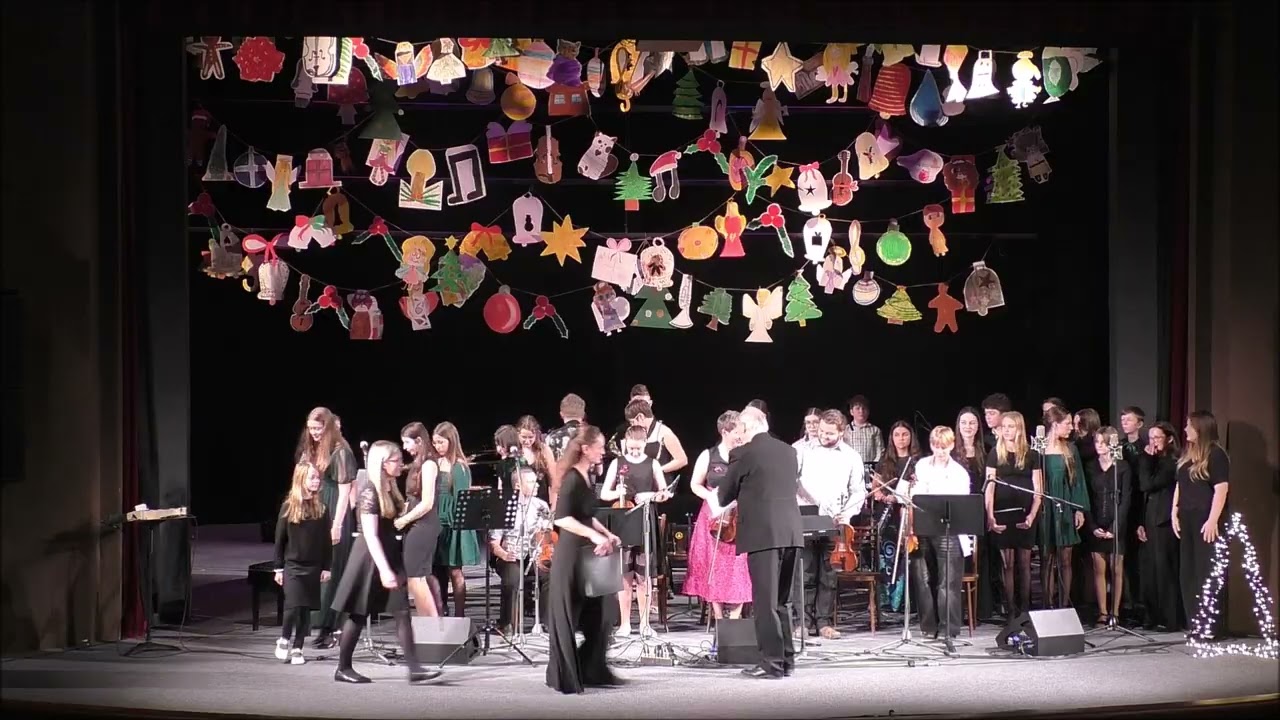 Vánoční koncert ZUŠ Nový Bor, 17.12.2025. Městské divadlo Nový Bor.