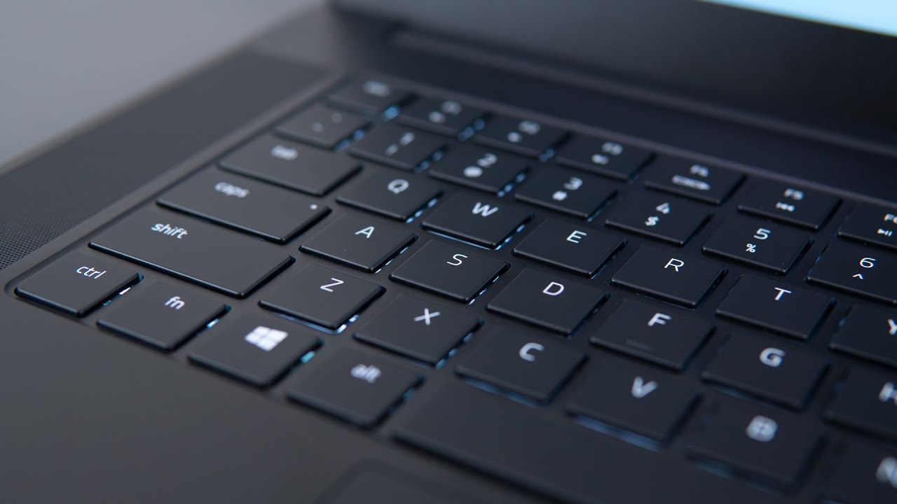 Razer Blade 15 Base Model Review - Faster and Hotter