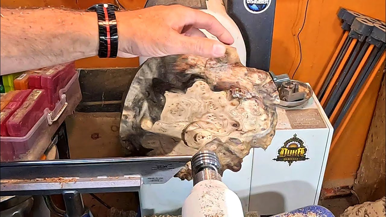 Woodturning - The Crown of Contrast