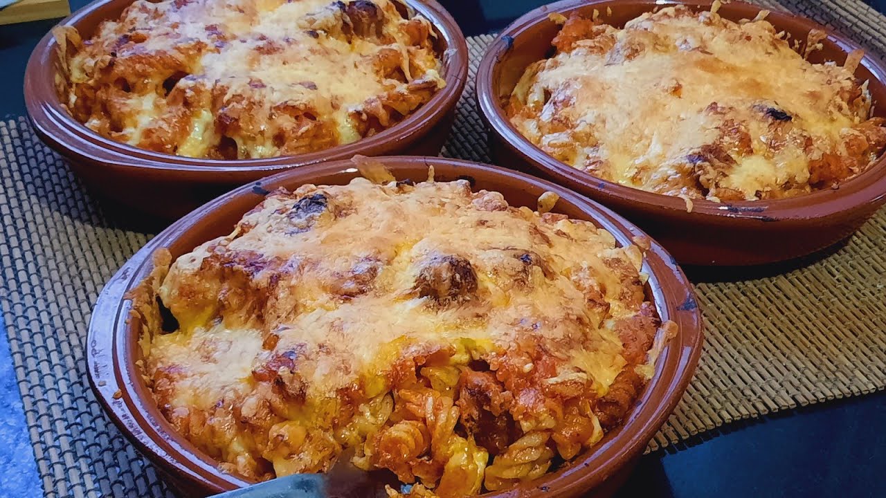 من الوجبات اللي كتحمقني بزاف سهلة وبسيطة لكن مذاق عجيب متأكدة الى جربتيها غتولي مدمنة عليها 🥰🥰