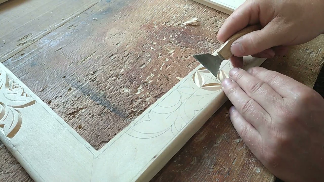 Легкое оформление рамки геометрической резьбой.Геометрическая резьба по дереву.