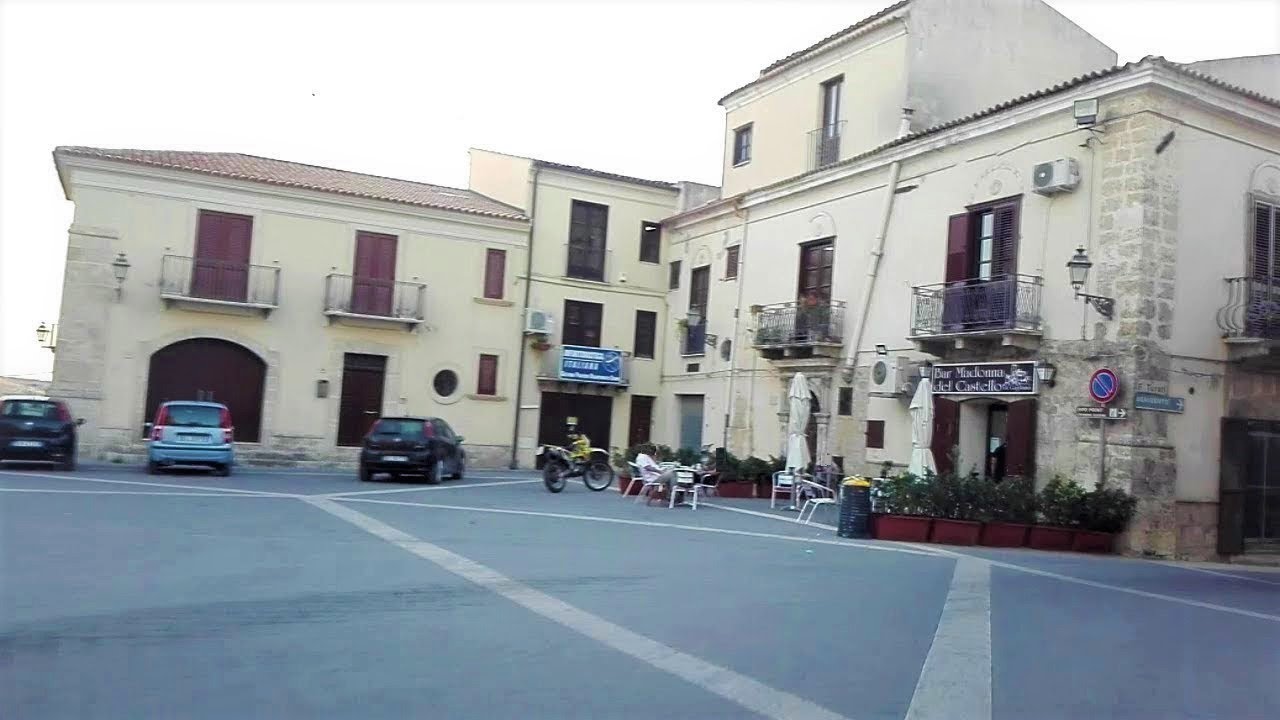 Palma di Montechiaro - Strade Parte 288 - Chiesa Madre, o Cullegiu, o Priatò, a Batia, a Piazza 2020