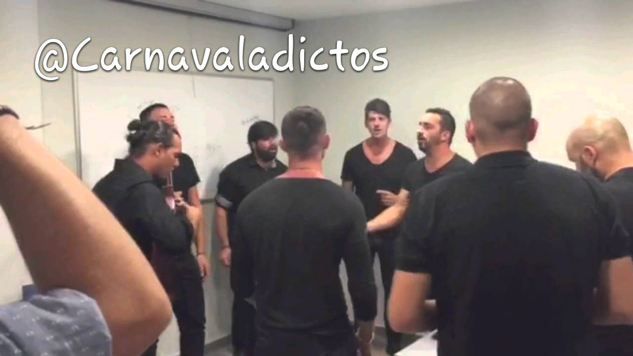 Presentación Comparsa Los Trovadores por Los 7 de Los Carapapas