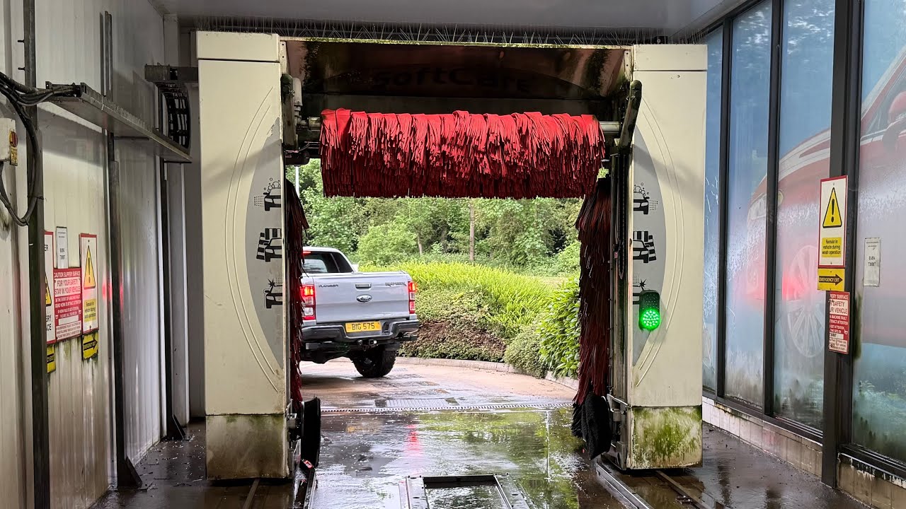 RARE! WashTec SoftCare EvoR | Super Shine Wash | Shell Beaconsfield Services