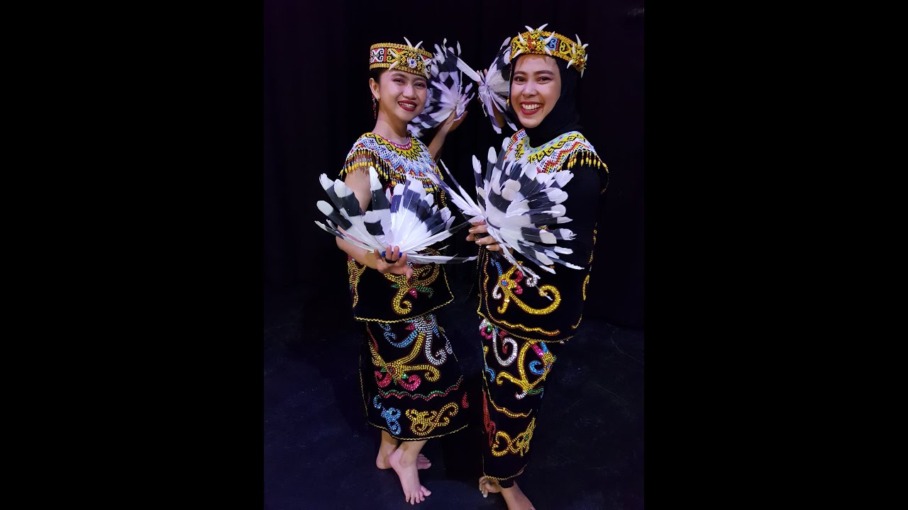 Tari Burung Enggang (kreasi)