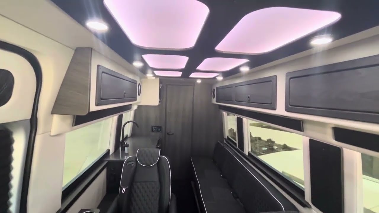 2025 OGV V-Cruise 9DB (Luxury Cruiser)