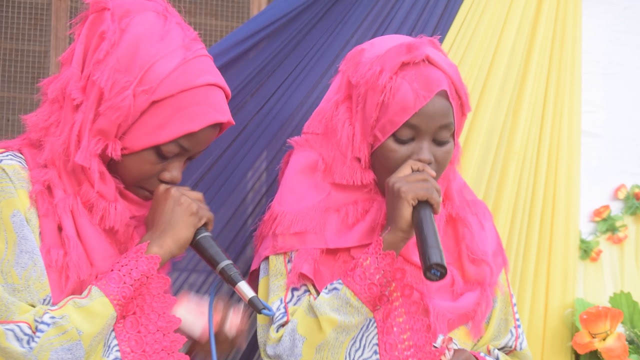 QADIRIA -AQAZ WAKIONYESHA MAAJABU LIVE