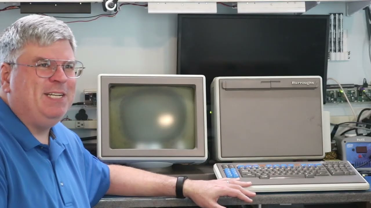 Restoring a Burroughs B21 (Convergent Technologies AWS) Vintage Computer