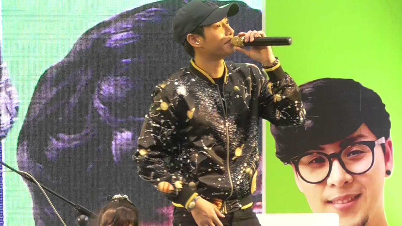 [1/3] เป๊ก ผลิตโชค - minicon @AIS Mega Pro