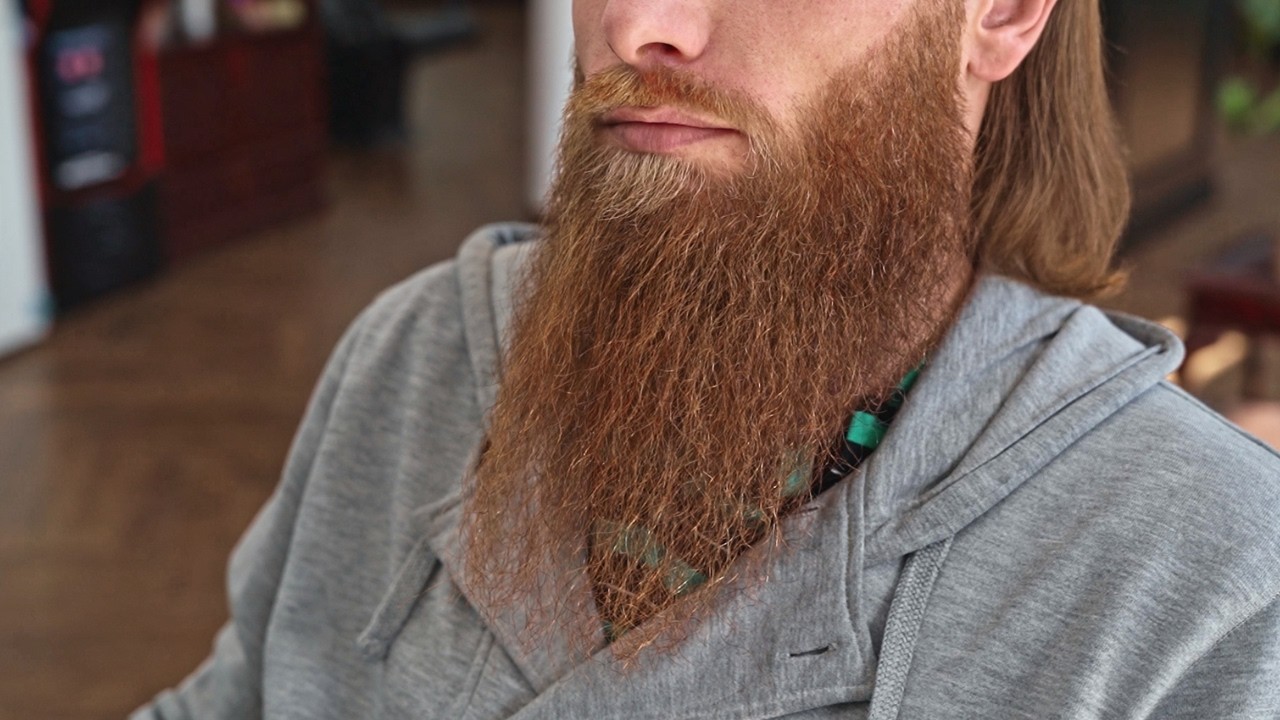 Jak obciąć długą brodę?