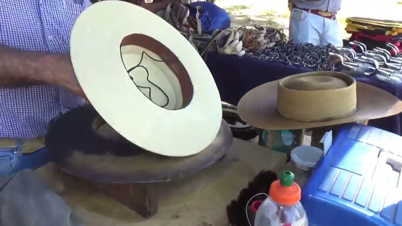 Planchado de Sombrero de Huaso Curicano