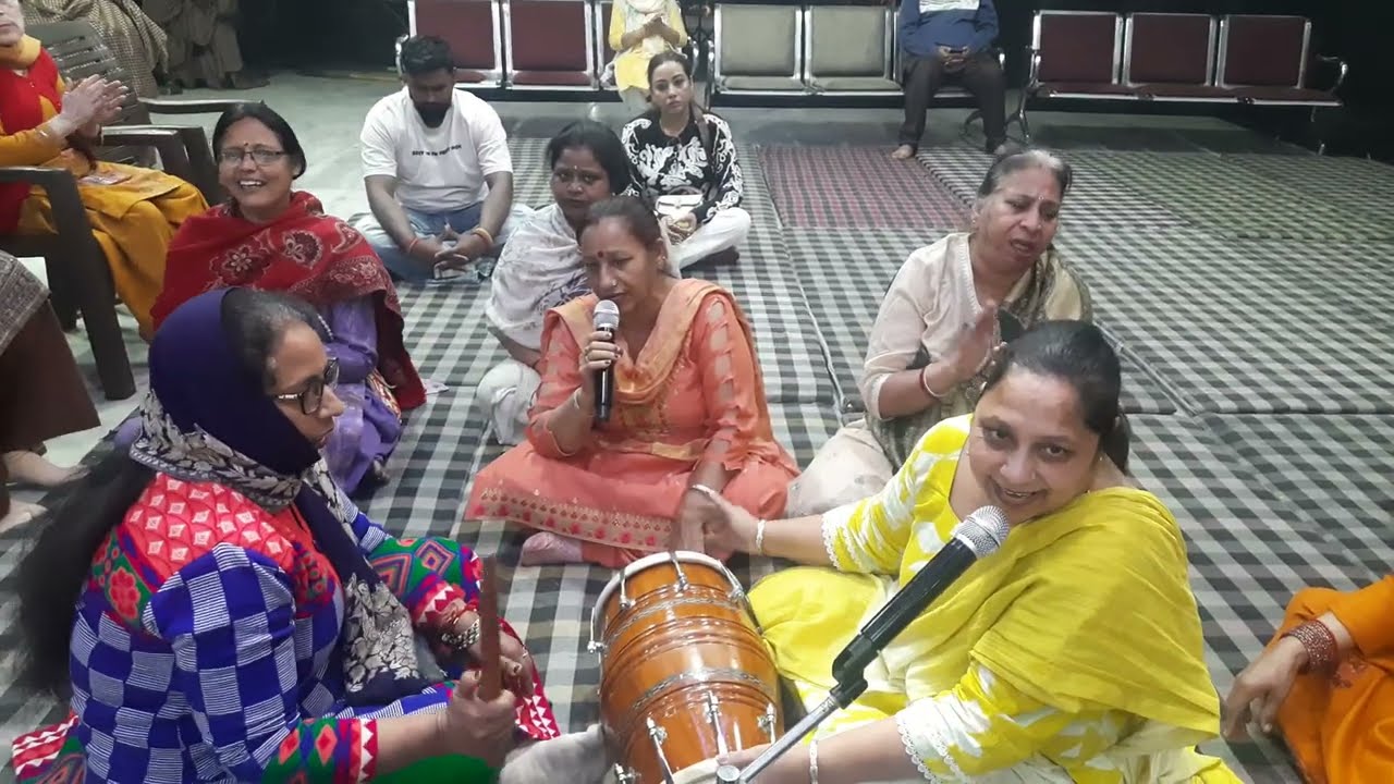 #krishna #song #aaj brij mein holi re rasiya. Maa kalika mandli ludhiana .#youtube 