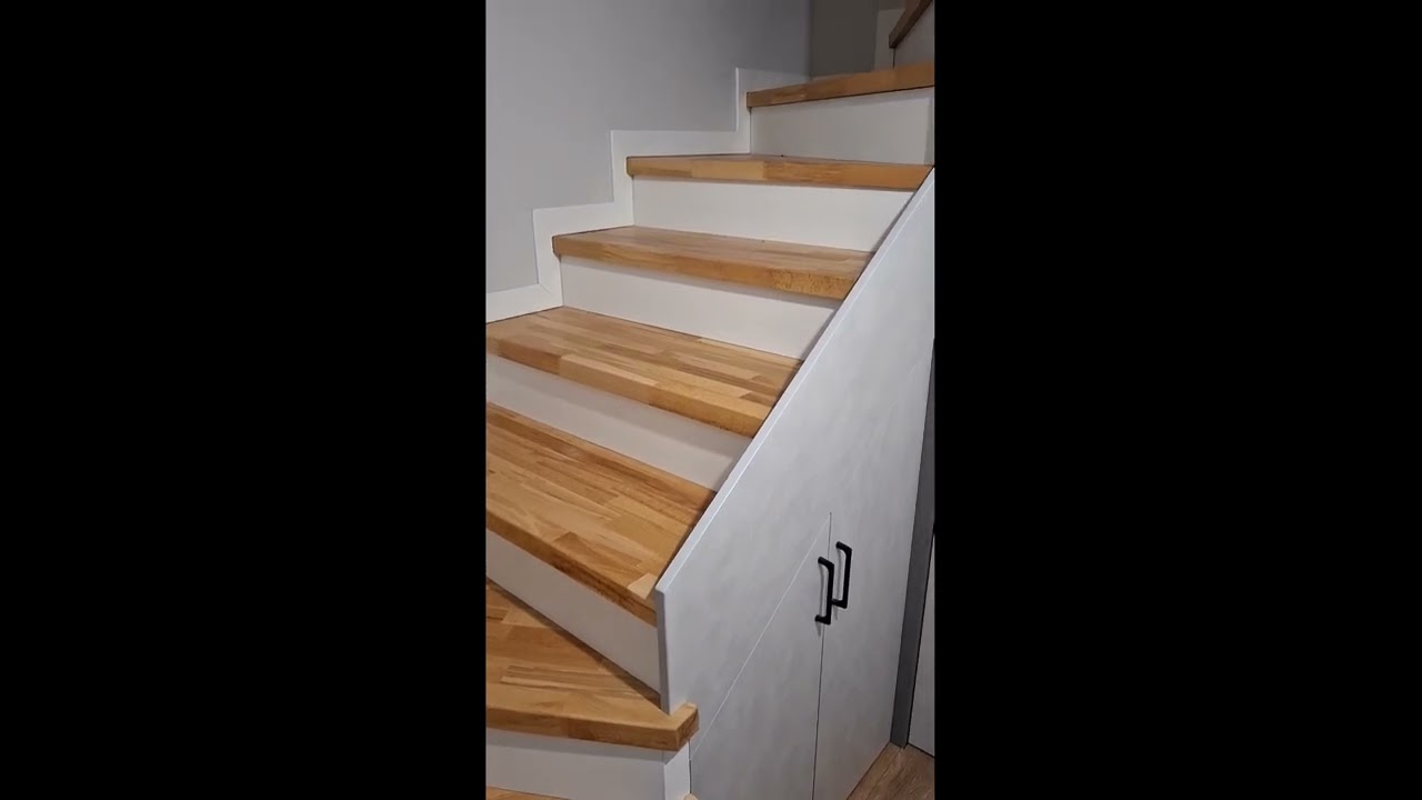 Дерев'яні сходи, дешеві, не дорогі сходи бук, дуб. Дубові і букові сходи. Сходи своїми руками.