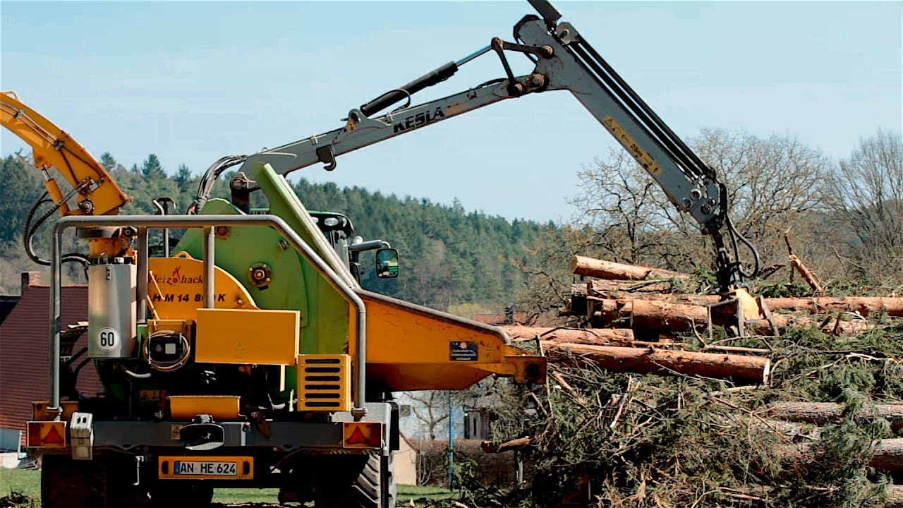 Holzhacken mit HM 14-800 | DSLR + Drohne