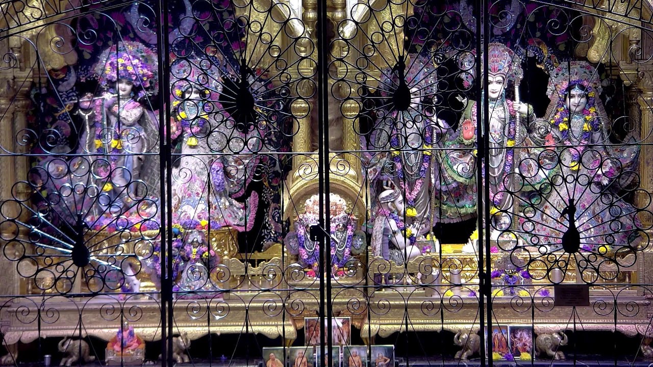 Bhaktivedanta Manor | Darshan