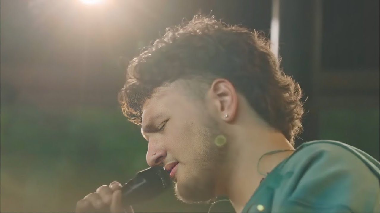 En la cruz + Solo de Jesús la sangre - UPPERROOM (Letra)