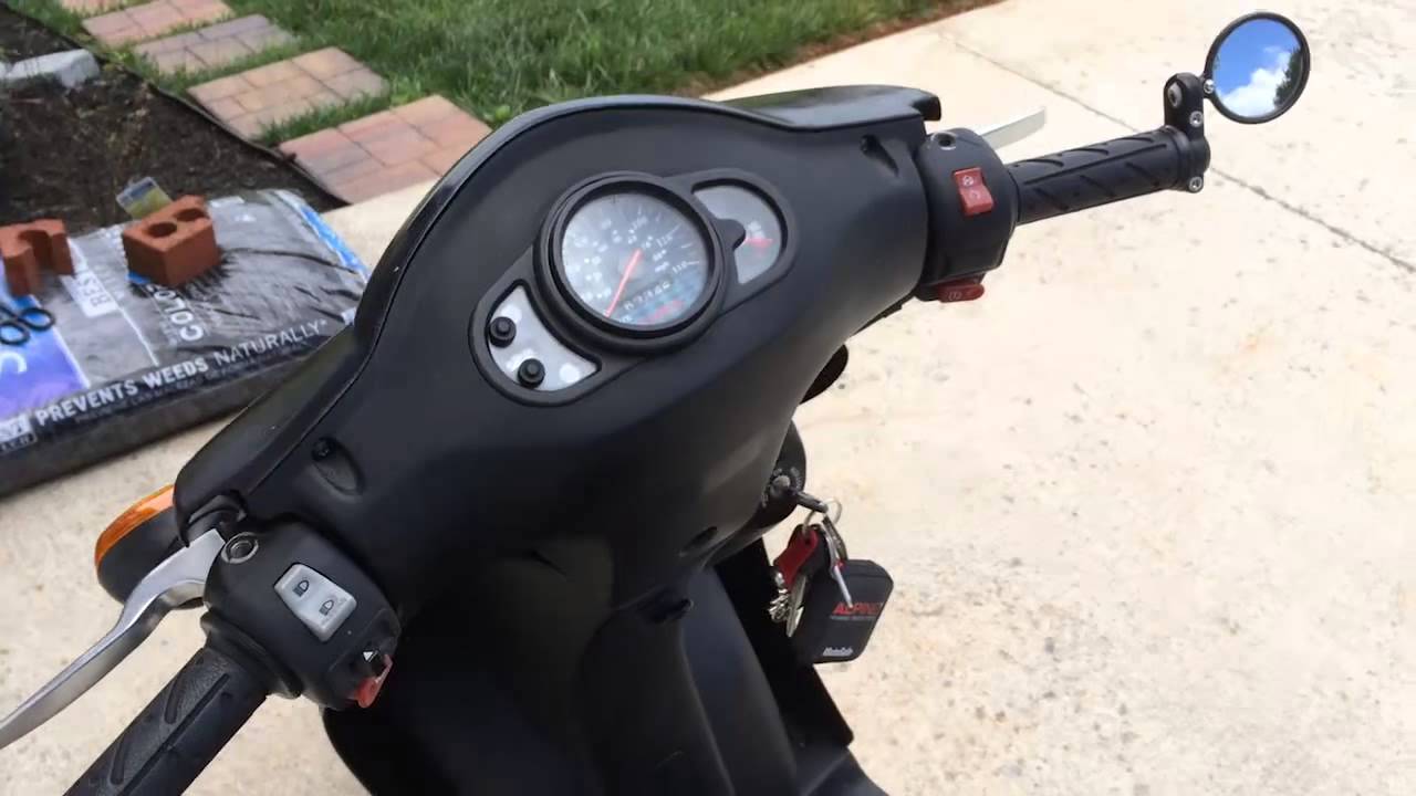 Black 2009 Kymco Agility 125cc