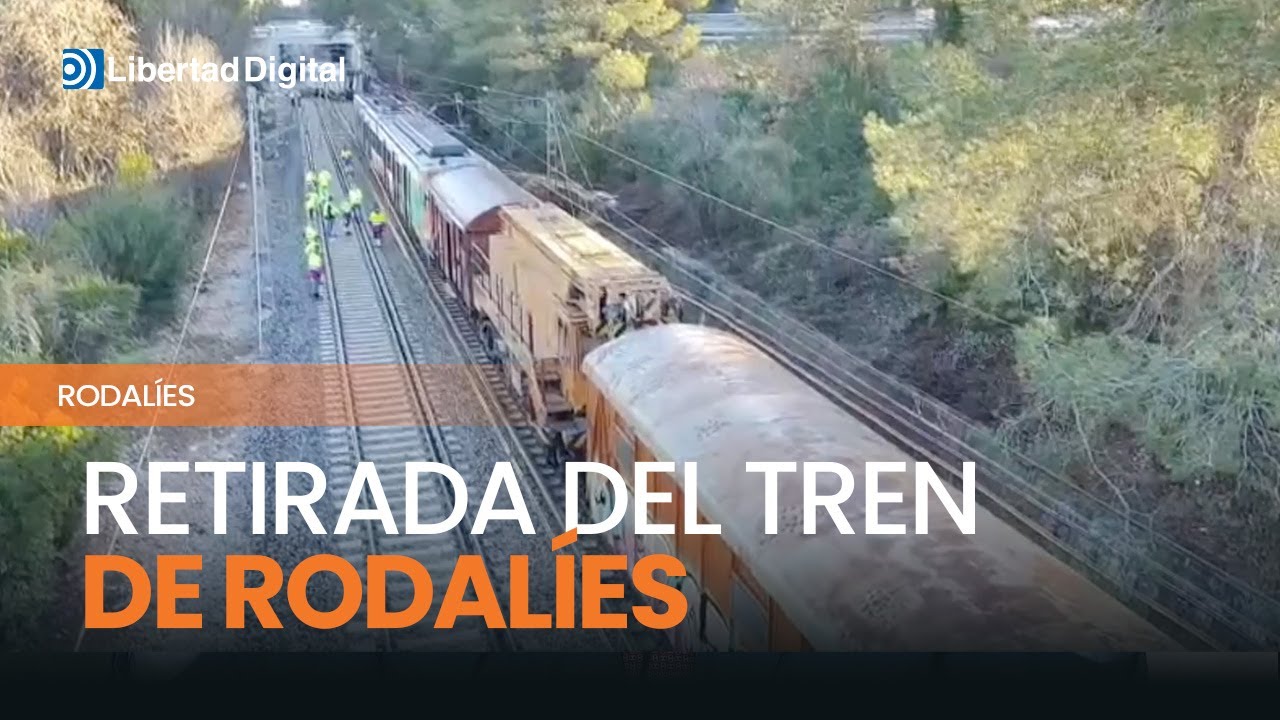 Renfe continúa con trabajos de desguace y retirada del tren accidentado en Gelida