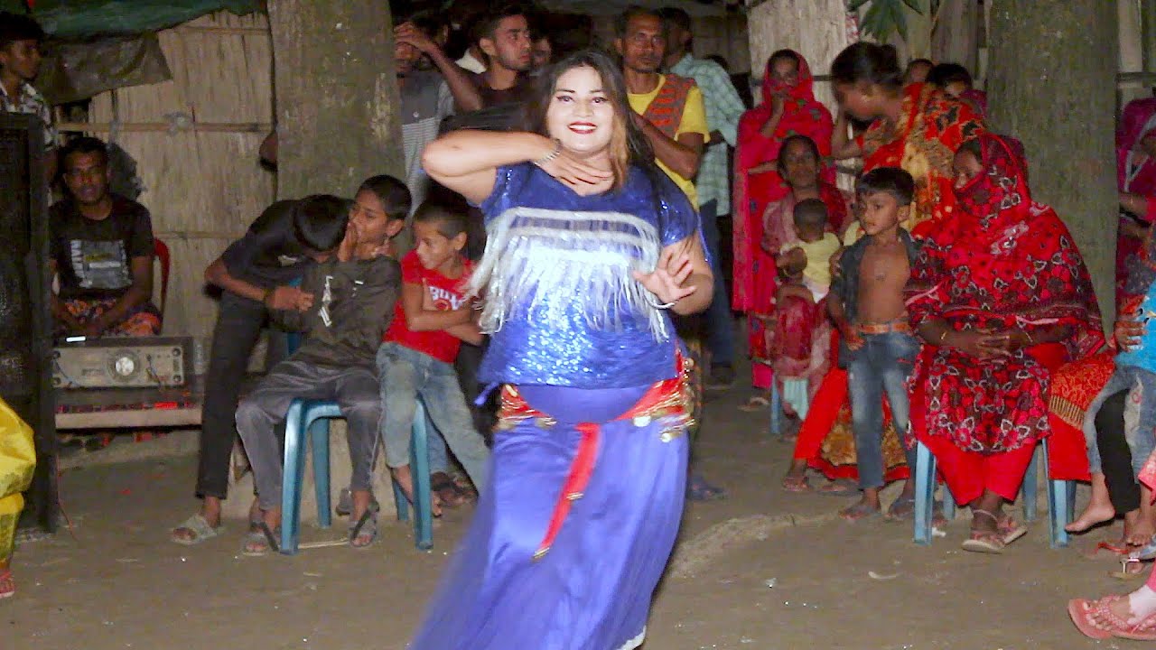 বিয়ে বাড়ির উরাধুরা নাচ/স্বামীর ইন্জিন নষ্ট /Shamir Engin Nosto hoiche/Bangla New dance Video Setu